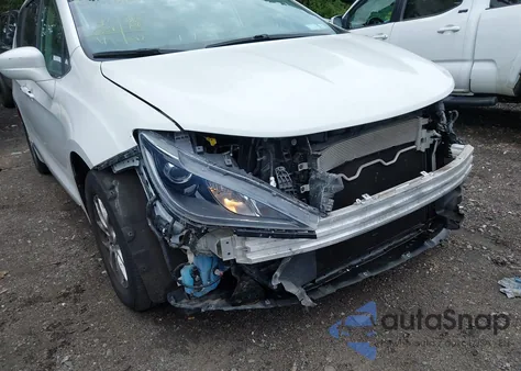 2020 Chrysler Pacifica Touring L z USA, uszkodzony, nr VIN 2C4RC1BGXLR142994